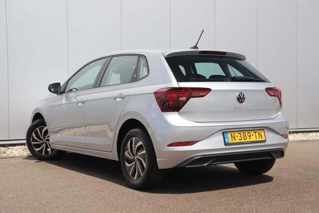 Volkswagen POLO 1.0 TSI Life 95PK NAP NW MODEL! Virtual Cockpit 15 inch LMV Radio Carplay Android Bluetooth Navigatie Achteruitrijcamera Adaptive Cruise LED