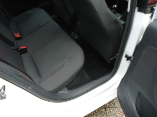 Volkswagen POLO 1.2 TSI Comfortline Business R