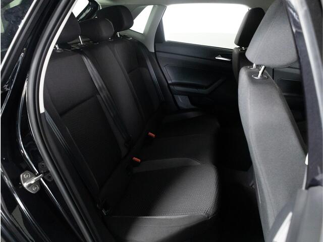 Volkswagen POLO 1.0 TSI 95 PK Life Edition | Achteruitrijcamera | Navigatie | Climatronic |