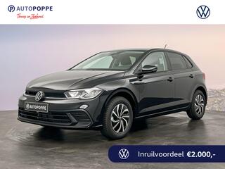 volkswagen-polo-life-edition-1.0-70