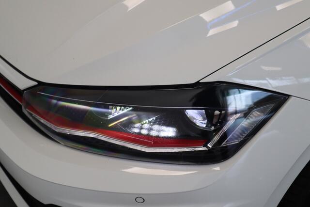 Volkswagen POLO 2.0 TSI GTI Adaptive-Cruise 18''lmv Panoramadak NL-Auto 24 maanden garantie mogelijk (*vraag naar de voorwaarden)