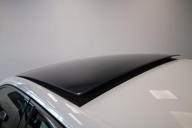 Volkswagen POLO 2.0 TSI GTI Adaptive-Cruise 18''lmv Panoramadak NL-Auto 24 maanden garantie mogelijk (*vraag naar de voorwaarden)