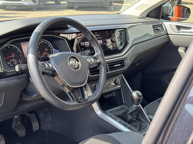 Volkswagen POLO 1.0 TSI Highline / Schuifkanteldak / Camera / Cruise Control Adaptief / Applecarplay/AndroidAuto /