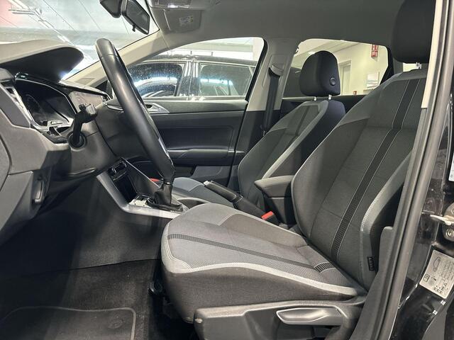Volkswagen POLO 1.0 Tsi 95pk Highline · Apple/Android Car Play · P-Sensoren · ACC · Getint Glas · Stoelverwarming · 17'' Inch ·