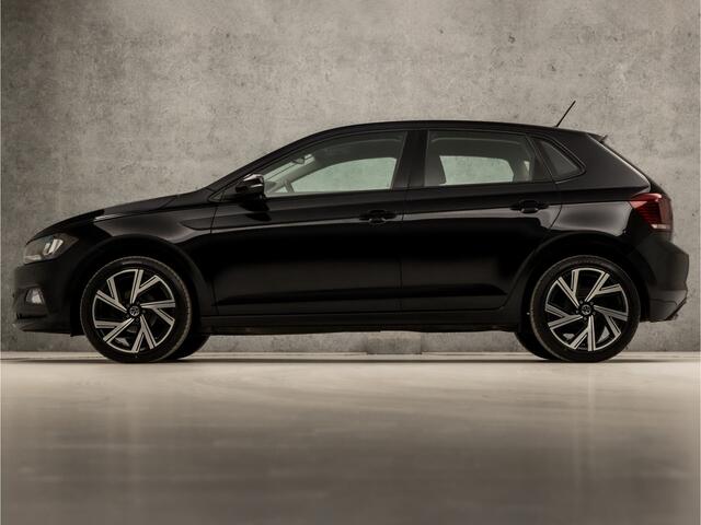 Volkswagen POLO 1.0 TSI Comfortline (APPLE CARPLAY, GROOT NAVI, PARKEERSENSOREN, ADAPTIVE CRUISE, LM VELGEN, SPORTSTOELEN, DAB+, NIEUWE APK, NIEUWSTAAT)