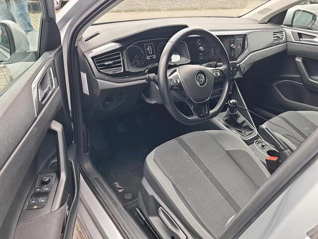 Volkswagen POLO 1.0 TSI Highline