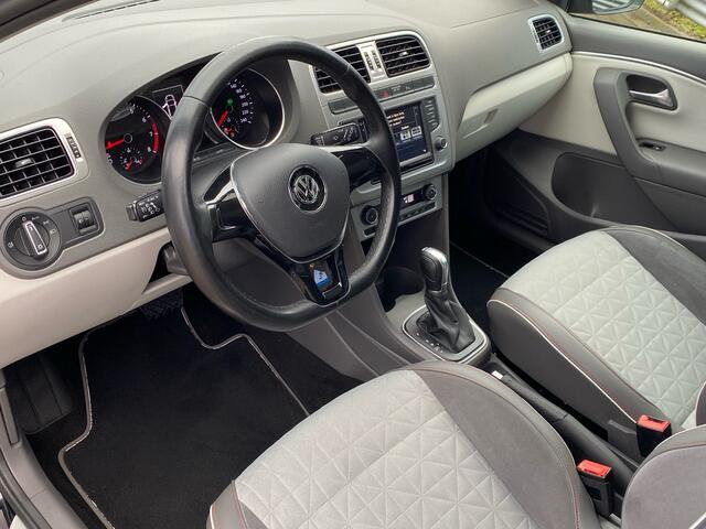Volkswagen POLO 1.0 TSI Highline Automaat! | Panoramadak! | Cruise | Climate | Navi | PDC | RIJKLAARPRIJS INCL 12 MAANDEN GARANTIE EN BEURT