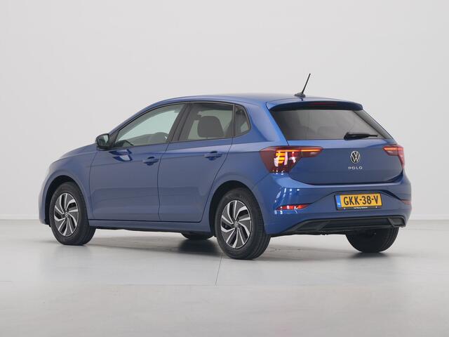Volkswagen POLO 1.0 TSI 95pk DSG Life Edition Stoelverwarming Camera Pdc Acc Carplay