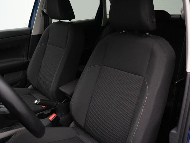 Volkswagen POLO R-Line Edition 1.0 TSI 95pk | Achteruitrijcamera | Navigatie via Apple Carplay / Android Auto | Airconditioning | Adaptive Cruise | DAB radio | 16 inch