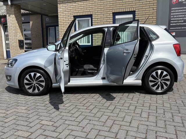 Volkswagen POLO 1.0 BlueMotion - Navigatie- Cruise - Carplay - LM