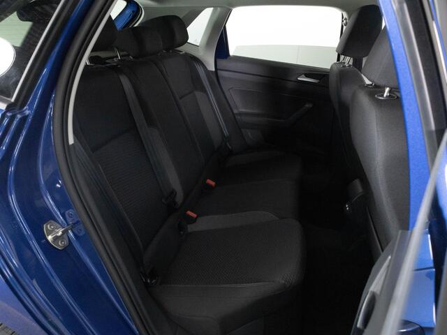 Volkswagen POLO Life Edition 1.0 TSI 95 pk | Achteruitrijcamera | App Connect | Navigatie | Climatronic |