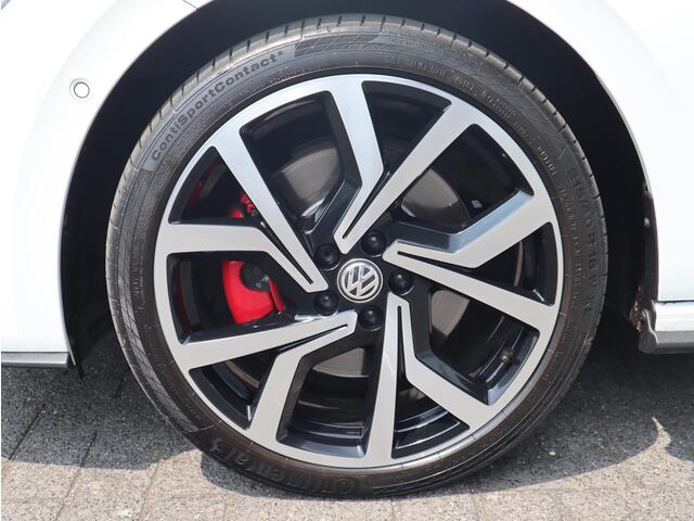 Volkswagen POLO 2.0 TSI GTI | Beats | Pano | Keyless | Virtueel | Camera
