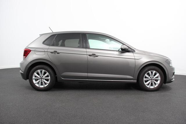 Volkswagen POLO 1.0 TSI 110pk DSG Highline | Navigatie | Apple Carplay/Android Auto Parkeersensoren Adaptive Cruise Control Stoelverwarming