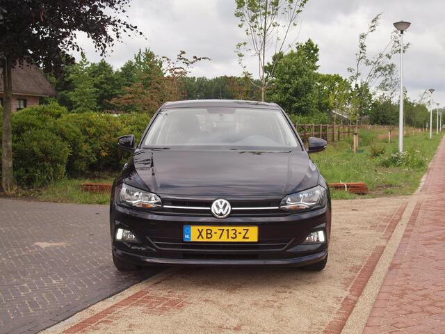 Volkswagen POLO 1.0 MPI Comfortline Business | Apple Carplay | Cruise Control |