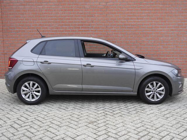 Volkswagen POLO 1.0 TSI 110pk DSG Highline | Navigatie | Apple Carplay/Android Auto | Parkeersensoren | Adaptive Cruise Control | Stoelverwarming | Getinte ramen | Climatronic