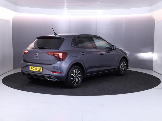 Volkswagen POLO 1.0 TSI Life 95 pk Automaat (DSG) | Verlengde garantie | Navigatie | Parkeersensoren | Achteruitrijcamera | Adaptieve cruise control | Stoelverwarming |
