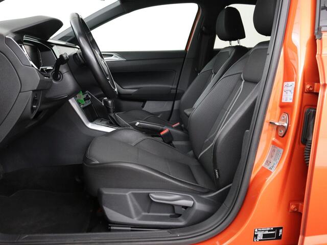 Volkswagen POLO 1.0 TSI R-Line | Stoelverwarming | Camera | Carplay | Climate control | Adaptive cruise | Full LED | Navigatie | Virtual Cockpit