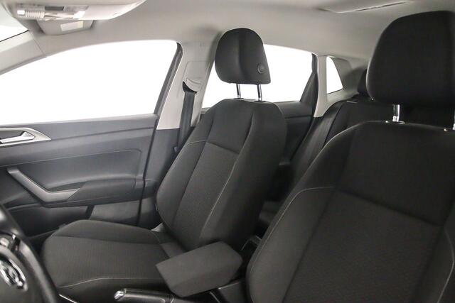 Volkswagen POLO Comfortline 1.0 TSI 95pk Adaptive cruise control, Parkeersensoren, App connect, DAB, Radio, Airco, LED dagrijverlichting, Bluetooth