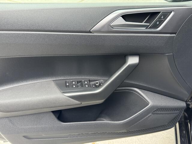 Volkswagen POLO 1.0 TSI 95pk DSG Highline Virtual Cockpit Navigatie Climate Control PDC