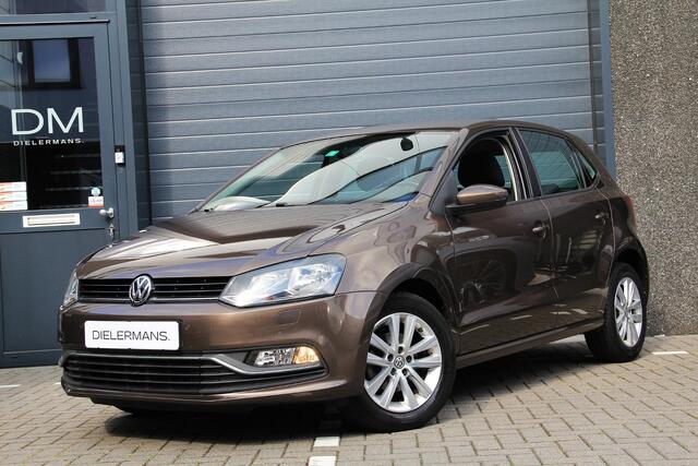 Volkswagen POLO 1.2 TSI 90pk Highline | Multifunctioneel stuurwiel ACC | Groot infotainment scherm | Stoelverwarming | Cruise control | Trekhaak | Parkeersensoren | Vol!