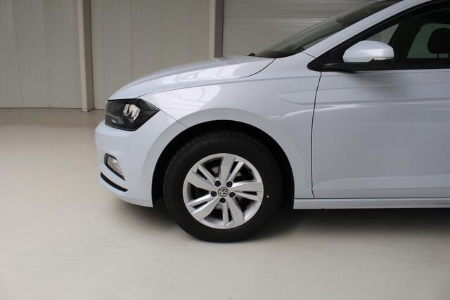 Volkswagen POLO 1.0 TSI Comfortline Navigatie | Airco | Alarm |
