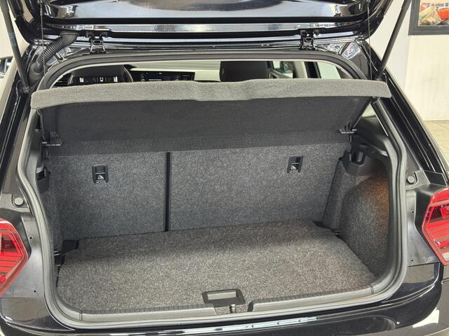 Volkswagen POLO 1.0 TSI Comfortline/ PDC V+A/ Apple + Android/ DAB+/ Navi/ Airco/ Adaptive Cruise/ Elek. pakket/ Isofix/ Bluetooth/ Armsteun/ Multi. LEDER. Stuur/ Mistl./ LED Dagrijverl.