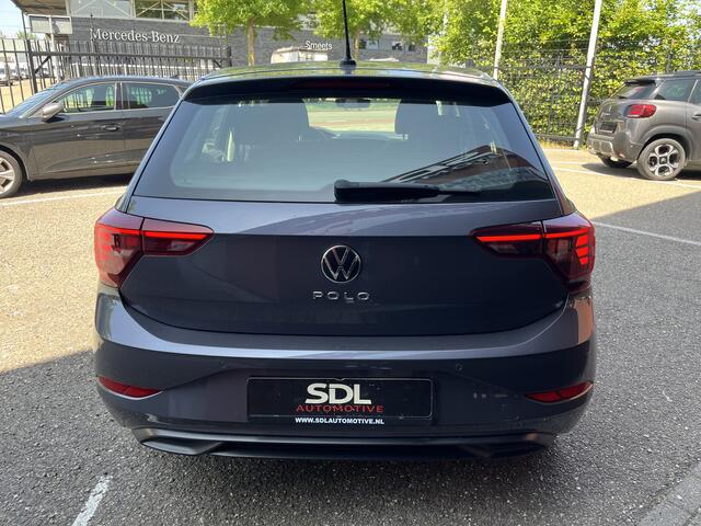 Volkswagen POLO 1.0 TSI Comfortline // CRUISE .// AIRCO // LED // APPLE-ANDROID AUTO // PARKEERSENSOREN V+A //