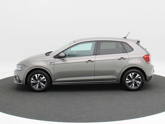 Volkswagen POLO 1.0 TSi R-Line | Full LED | Navigatie | Trekhaak | Privacy Glass | Parkeersensoren | 147.681 Km!!