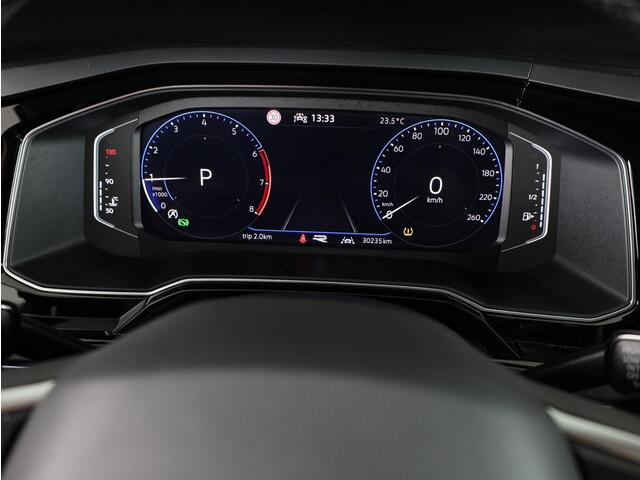 Volkswagen POLO 1.0 TSI R-Line 95 pk Automaat (DSG) | Verlengde garantie | Navigatie via App | Parkeersensoren | Adaptieve cruise control | R-Line |