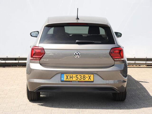 Volkswagen POLO 1.0 TSI Highline 95 pk | Parkeersensoren | Climate control | Navigatie | Cruise control | 16 inch Velgen