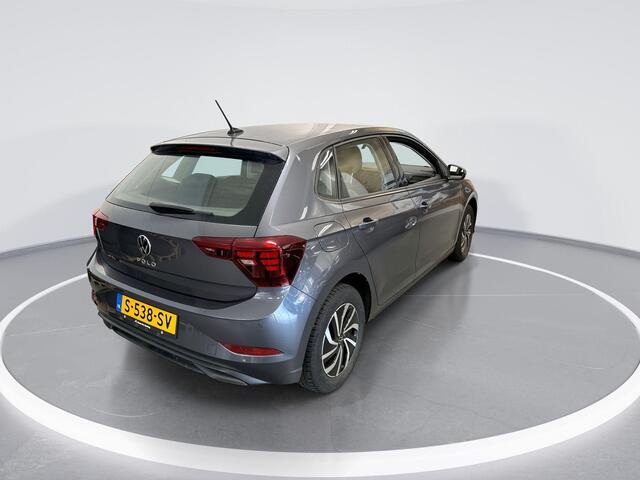Volkswagen POLO 1.0 Tsi 95pk Life Business · Apple/Android Car Play · Navi · P-Sensoren · Stoelverwarming · Alarm · 15'' Inch · Garantie t/m 25-04-2027 of 100.000km