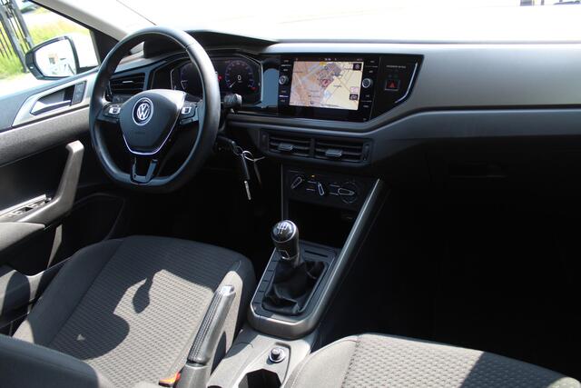 Volkswagen POLO 1.0 TSI Comfortline Virtual cockpit/Navigatie/Adaptive cruise control/Airco/Apple carplay/Multifunctioneel stuurwiel/Spraakbediening.