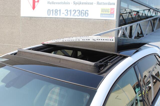 Volkswagen POLO 2.0 TSI GTI Automaat Org. Nederlands/Dealeronderhouden/Panoramadak/Navigatie/Achteruitrijcamera/Virual cockpit/Adaptive cruise control/Climate control/Keyless/Parkeersensoren rondom/DAB/Apple carplay/18'' Lichtmetalen velgen/LED koplampen/Bluetooth.