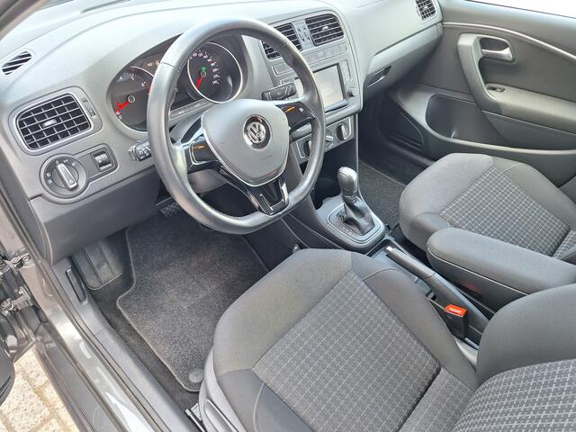 Volkswagen POLO 1.2 TSI Comfortline 90pk DSG Automaat | PDC v+a | Cruise control | Airco | Trekhaak |