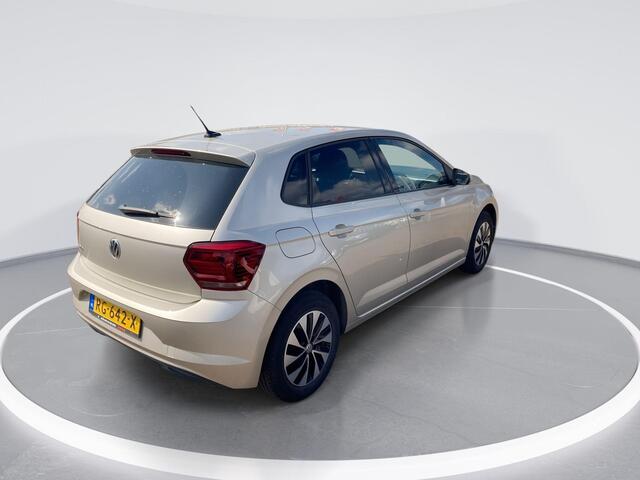 Volkswagen POLO 1.0 TSI 95pk Comfortline · Apple Car Play · Navigatie · Adaptieve cruise control · App connect ·