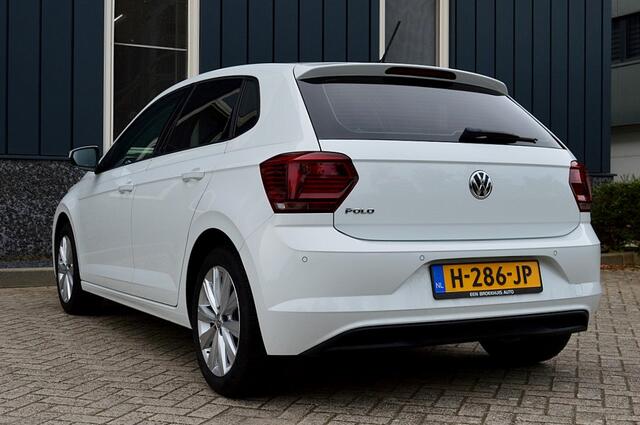 Volkswagen POLO 1.0 TSI Highline Rijklaarprijs-Garantie Navigatie Airco Apple Carplay/Android Auto