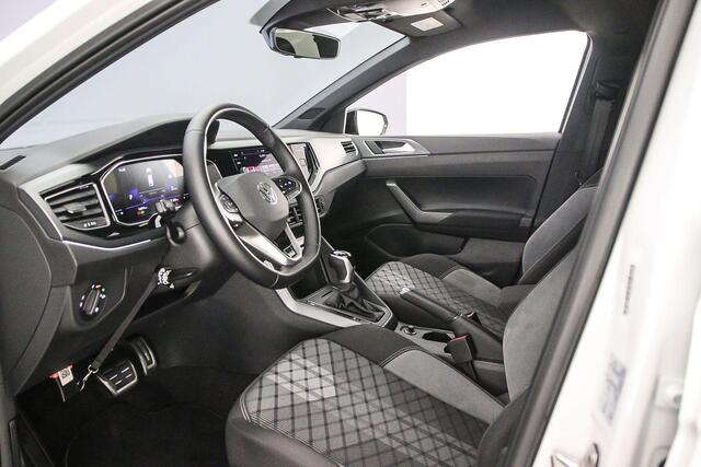 Volkswagen POLO R-Line 1.0 TSI 95pk DSG Automaat Adaptive cruise control, Achteruitrijcamera, Stoelverwarming, LED matrix koplampen, Airco, Parkeersensoren, DAB, Radio, App connect