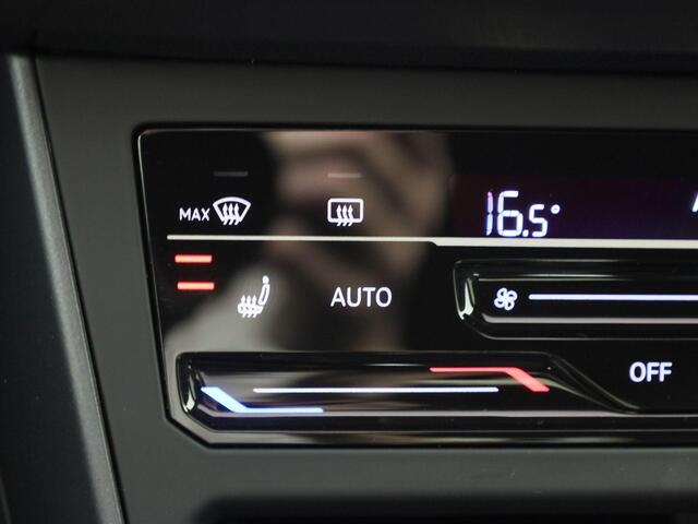 Volkswagen POLO 1.0TSI/110PK R-Line DSG · Panoramadak · Navigatie · Camera+Parkeersensoren