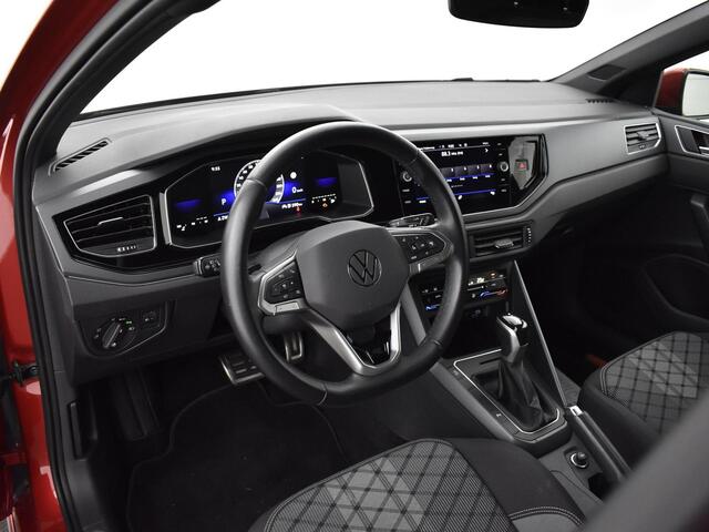 Volkswagen POLO 1.0 TSI 95pk DSG R-Line · Apple/Android Car Play · Navigatie · ACC · Draadloze Telefoonlader · DAB · Elek. Inklapbare Spiegels · Garantie t/m 06-02-2027 of 100.000km