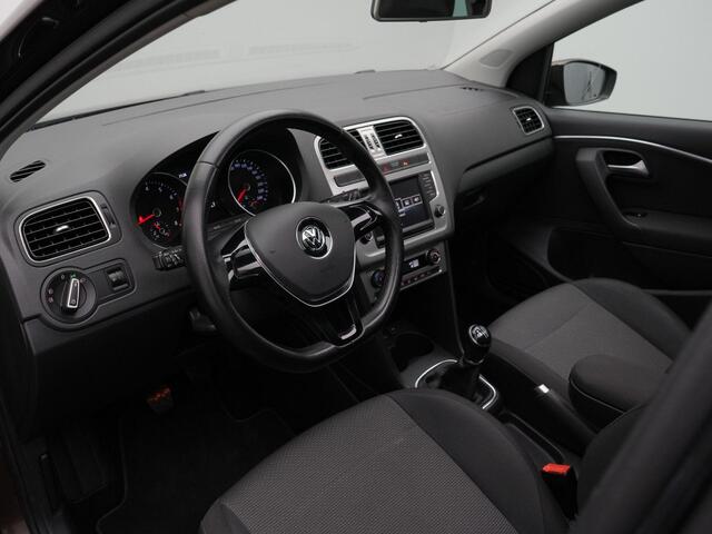 Volkswagen POLO 1.2 TSI 90 pk Highline / R-Line | ORG. NL | Panoramadak | Parkeersensoren voor/achter | Cruise Control | Climatronic