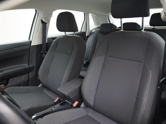 Volkswagen POLO 1.0TSI/95PK DSG Comfortline · Navigatie · Airco · Parkeersensoren