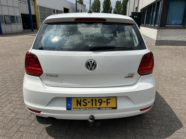Volkswagen POLO 1.2 TSI Comfortline 90PK AUT NAVI CRUISE TRHK NAP!