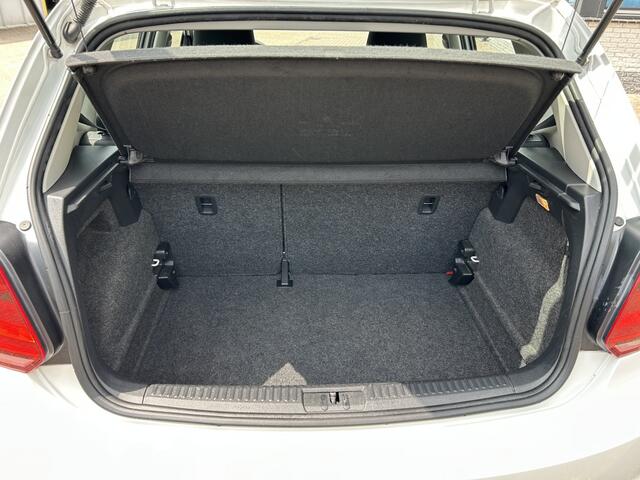 Volkswagen POLO 1.2 TSI Comfortline 90PK AUT NAVI CRUISE TRHK NAP!