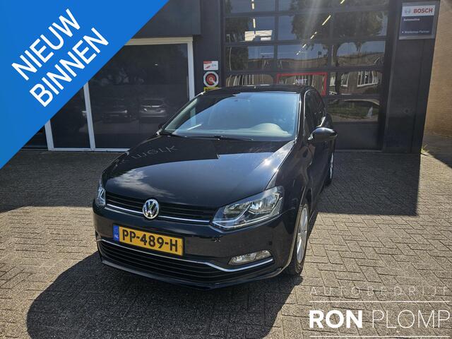 Volkswagen POLO 1.2 TSI Comfortline Business R / Airco/ Navigatie/ Cruise/ Apple carplay/ PDC/ LM Velgen/ R-Line pakket