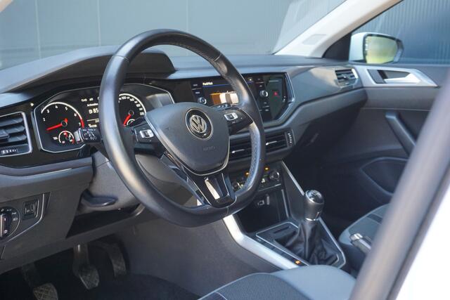 Volkswagen POLO 1.0 TSI Comfortline Business | Climate Control | Cruise Control | Airco | Navigatie | 15'' LM |
