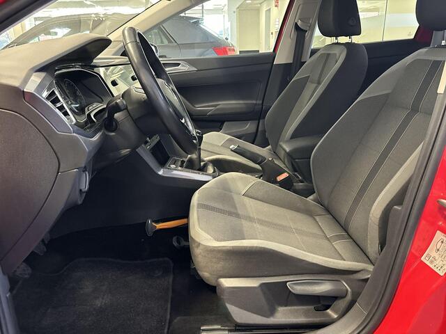 Volkswagen POLO 1.0 Tsi 95pk Highline · Apple/Android Car Play · Navigatie · Keyless · P-Sensoren · 17'' Inch · Clima ·