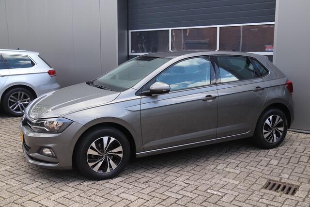 Volkswagen POLO 1.0 TSI Highline Navigatie