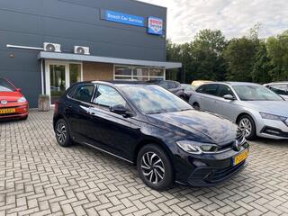 volkswagen-polo-1.0-tsi-life-busine