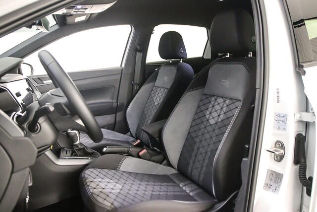 Volkswagen POLO R-Line 1.0 TSI 95pk DSG Automaat Adaptive cruise control, Achteruitrijcamera, LED matrix koplampen, App connect, Parkeersensoren, Stoelverwarming