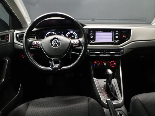 Volkswagen POLO 1.0 TSI Comfortline R LINE [ADAPTIVE CRUISE CONTROL, CAMERA, R LINE STUUR, PDC ACHTER, BLUETOOTH, AIRCO, NIEUWSTAAT]